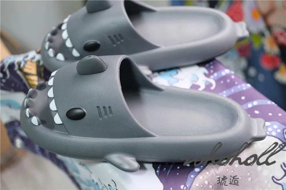 4cm Thick Sole Man Women Shark Slippers Size 46 47 2023 Summer Home Anti-skid Couple Indoor Household Funny Slipper